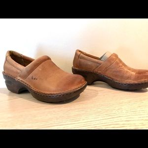 Born BØC CLOGS